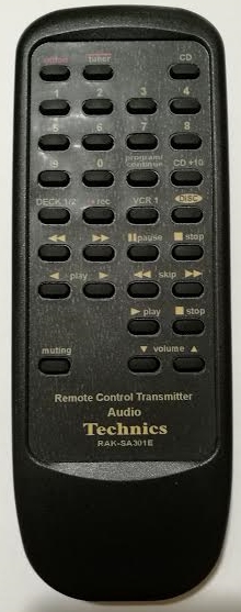 Technics RAK-SA301E náhradný diaľkový ovládač, stejný popis tlačítek jako originál.